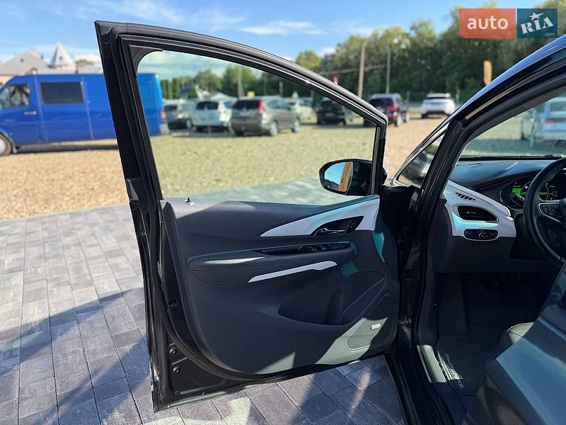 Хэтчбек Opel Ampera-e 2018 в Коломые фото 14 Хэтчбек Opel Ampera-e 2018 в Коломые