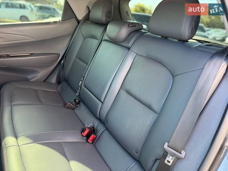 Хэтчбек Opel Ampera-e 2018 в Коломые фото 24 Хэтчбек Opel Ampera-e 2018 в Коломые