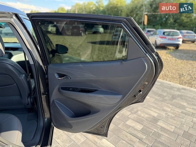 Хэтчбек Opel Ampera-e 2018 в Коломые фото 32 Хэтчбек Opel Ampera-e 2018 в Коломые