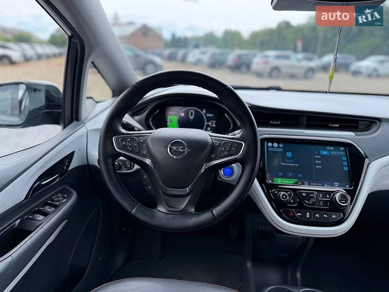 Хэтчбек Opel Ampera-e 2018 в Коломые фото 42 Хэтчбек Opel Ampera-e 2018 в Коломые