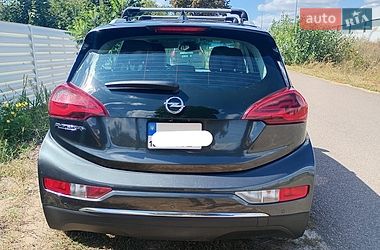 Хетчбек Opel Ampera-e 2017 в Березівці