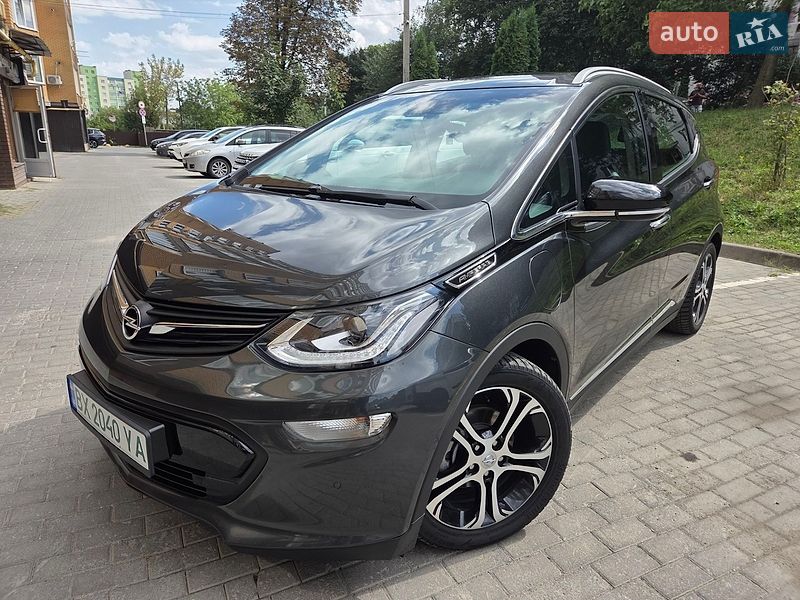 Opel Ampera-e 2019
