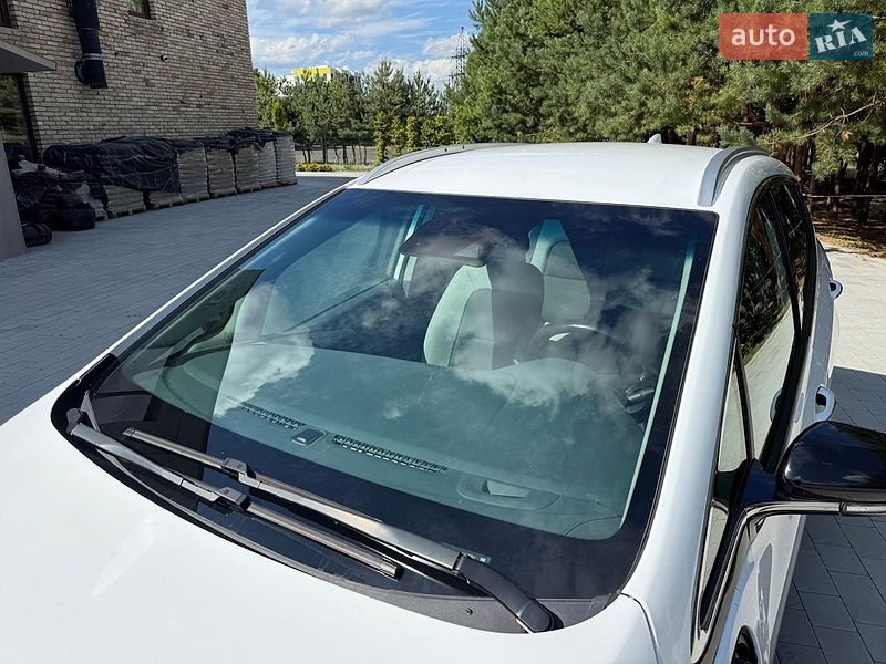 Хетчбек Opel Ampera-e 2018 в Луцьку
