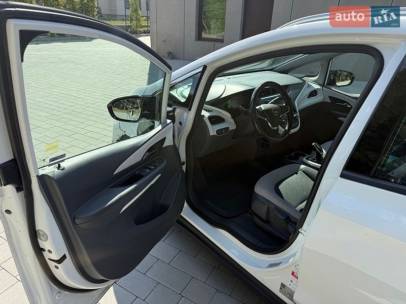 Хетчбек Opel Ampera-e 2018 в Луцьку