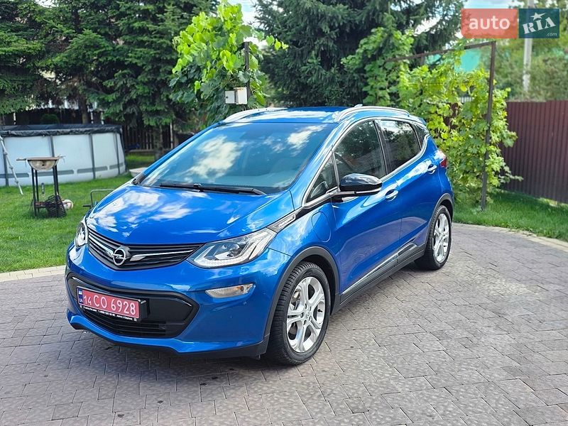 Opel Ampera-e 2020