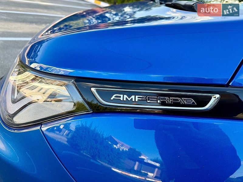 Хэтчбек Opel Ampera-e 2018 в Киеве