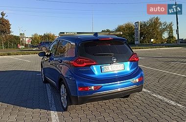 Хэтчбек Opel Ampera-e 2017 в Хмельницком
