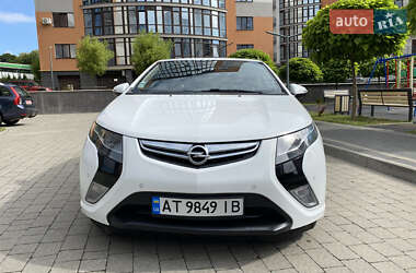 Хэтчбек Opel Ampera 2012 в 
