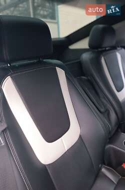 Хэтчбек Opel Ampera 2012 в 