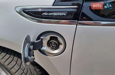 Хэтчбек Opel Ampera 2011 в 