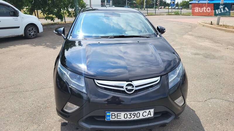 Хэтчбек Opel Ampera 2012 в Вознесенске