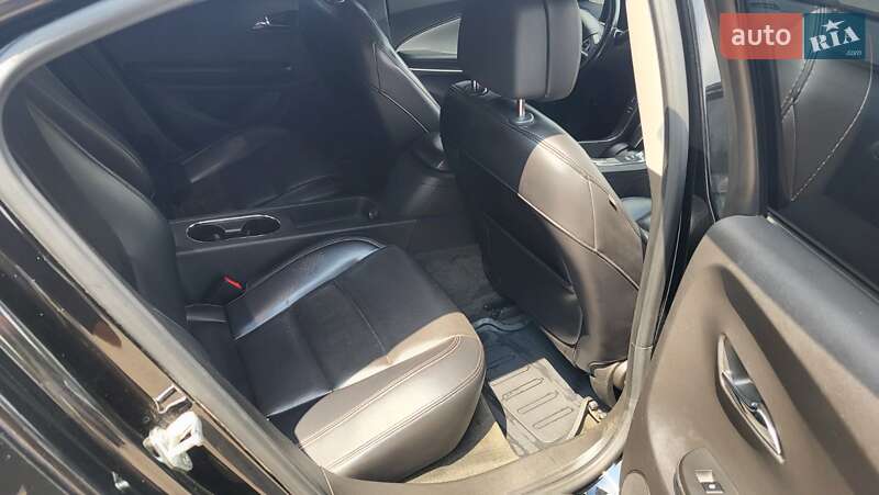 Хэтчбек Opel Ampera 2012 в Вознесенске