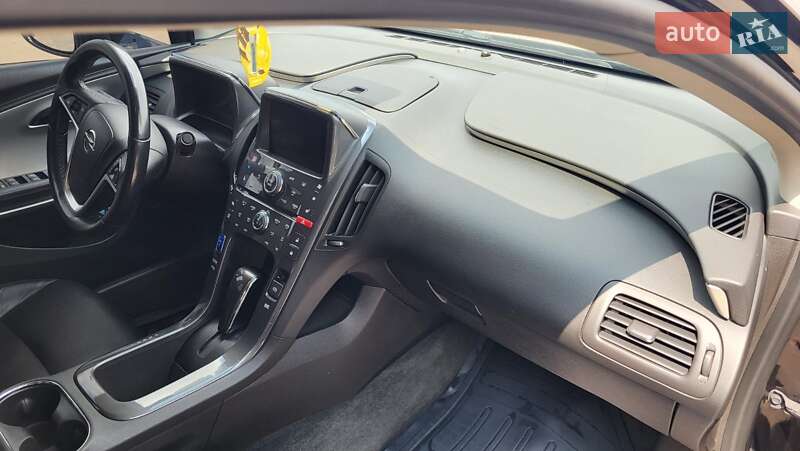Хэтчбек Opel Ampera 2012 в Вознесенске