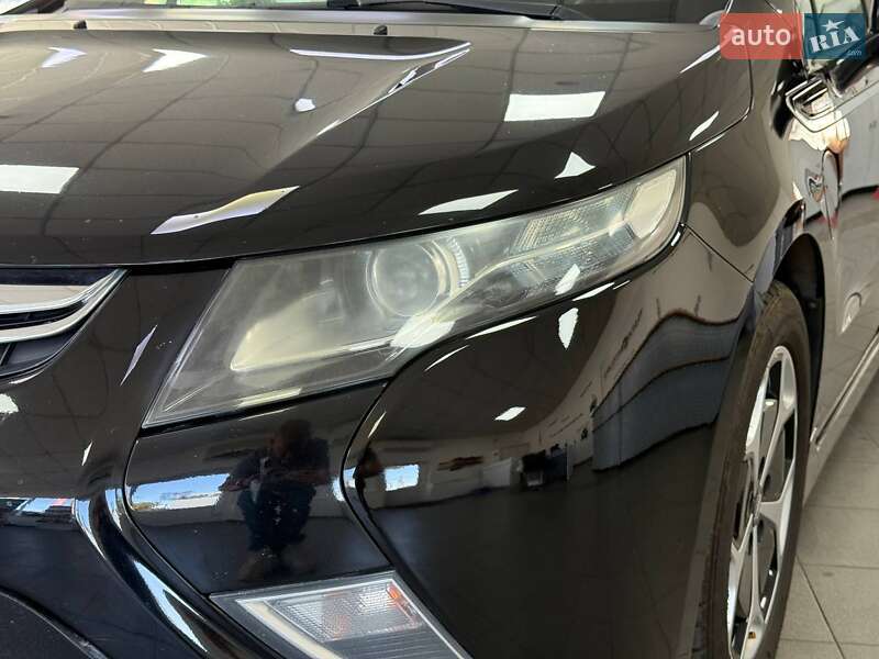 Хэтчбек Opel Ampera 2012 в Киеве