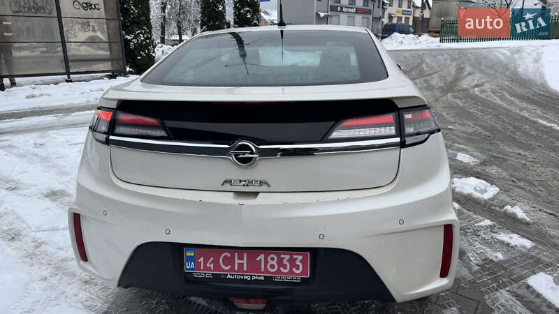 Хетчбек Opel Ampera 2011 в Івано-Франківську