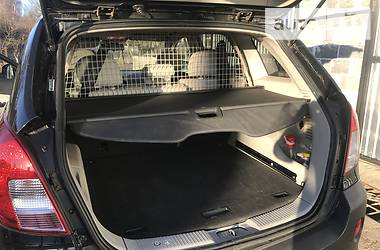 Позашляховик / Кросовер Opel Antara 2012 в 