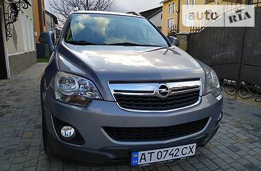 Позашляховик / Кросовер Opel Antara 2011 в 