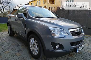 Позашляховик / Кросовер Opel Antara 2011 в 