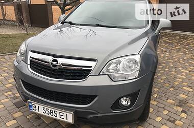 Позашляховик / Кросовер Opel Antara 2013 в 