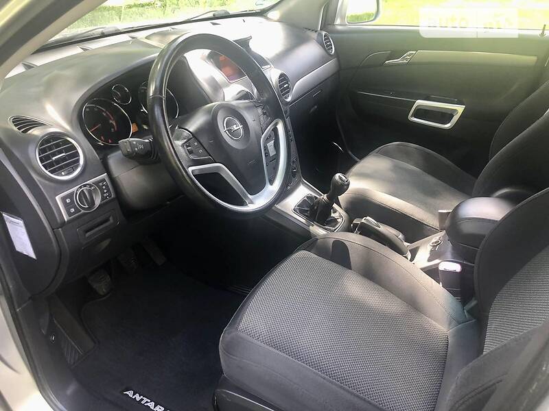 Внедорожник / Кроссовер Opel Antara 2007 в Броварах