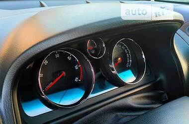 Внедорожник / Кроссовер Opel Antara 2013 в 