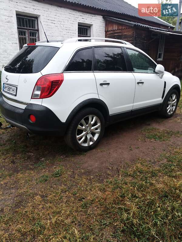 Внедорожник / Кроссовер Opel Antara 2011 в Звягеле