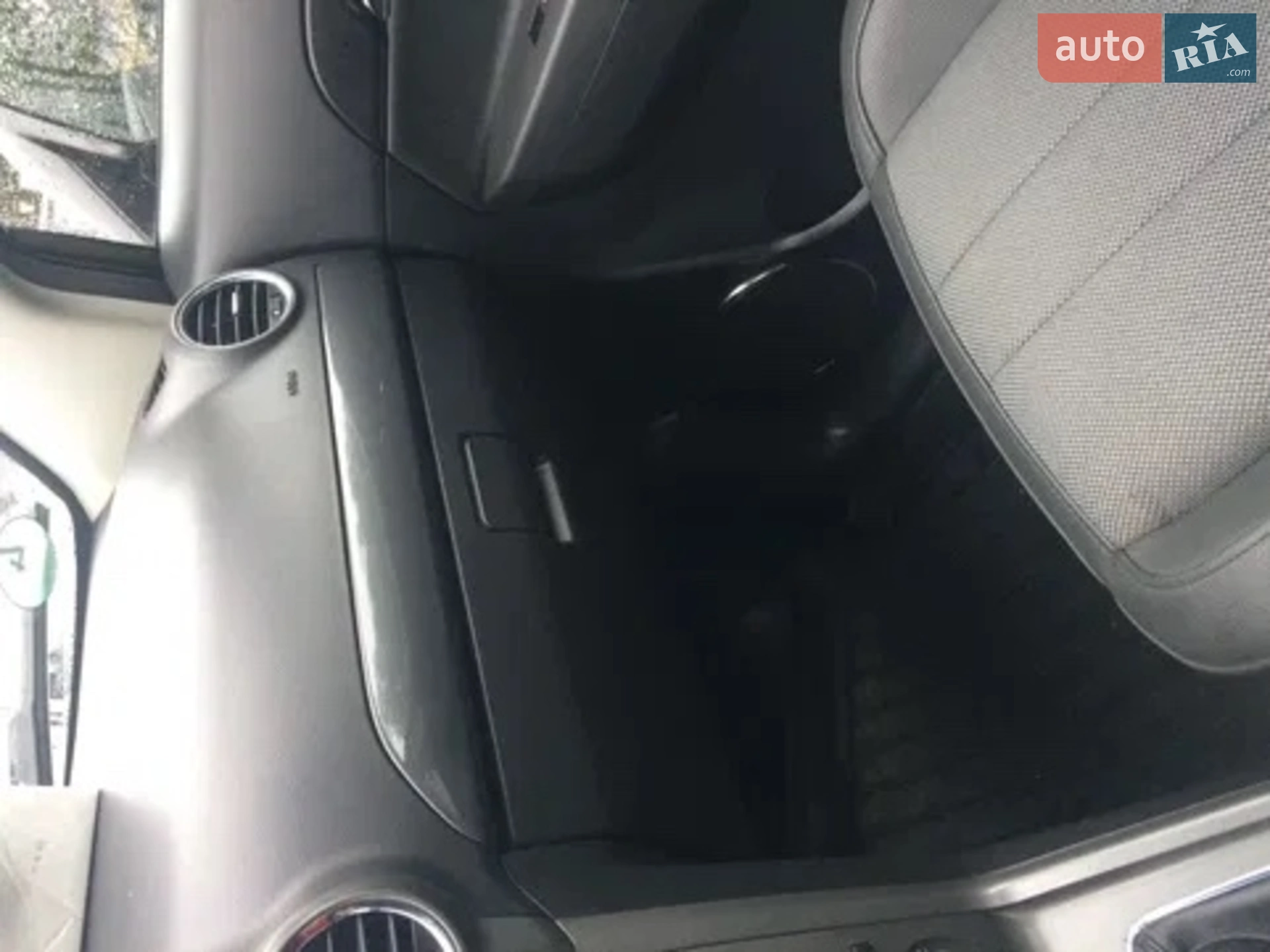 Opel Antara 2009 VIN W0LLA63TX9B550423 фото оголошення 2 з 15