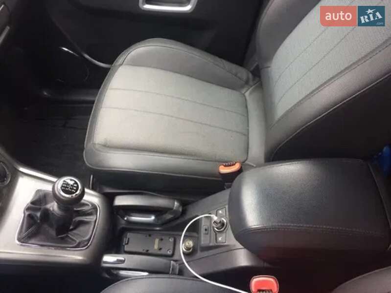 Позашляховик / Кросовер Opel Antara 2009 в Луцьку