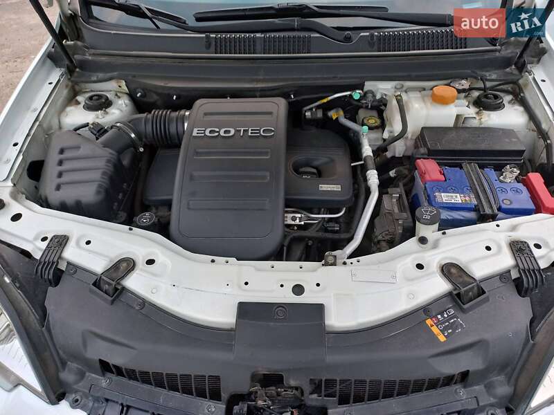 Внедорожник / Кроссовер Opel Antara 2013 в Тараще