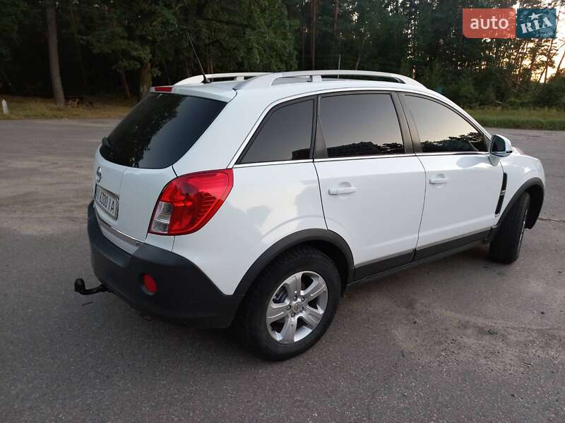 Внедорожник / Кроссовер Opel Antara 2013 в Тараще