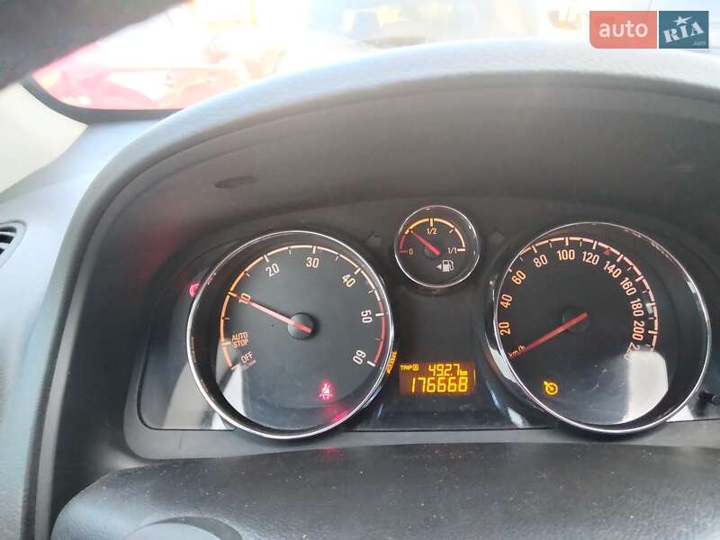 Внедорожник / Кроссовер Opel Antara 2012 в Житомире