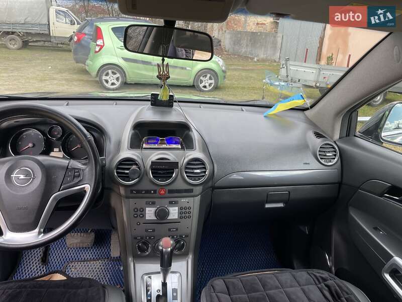 Внедорожник / Кроссовер Opel Antara 2009 в Яворове