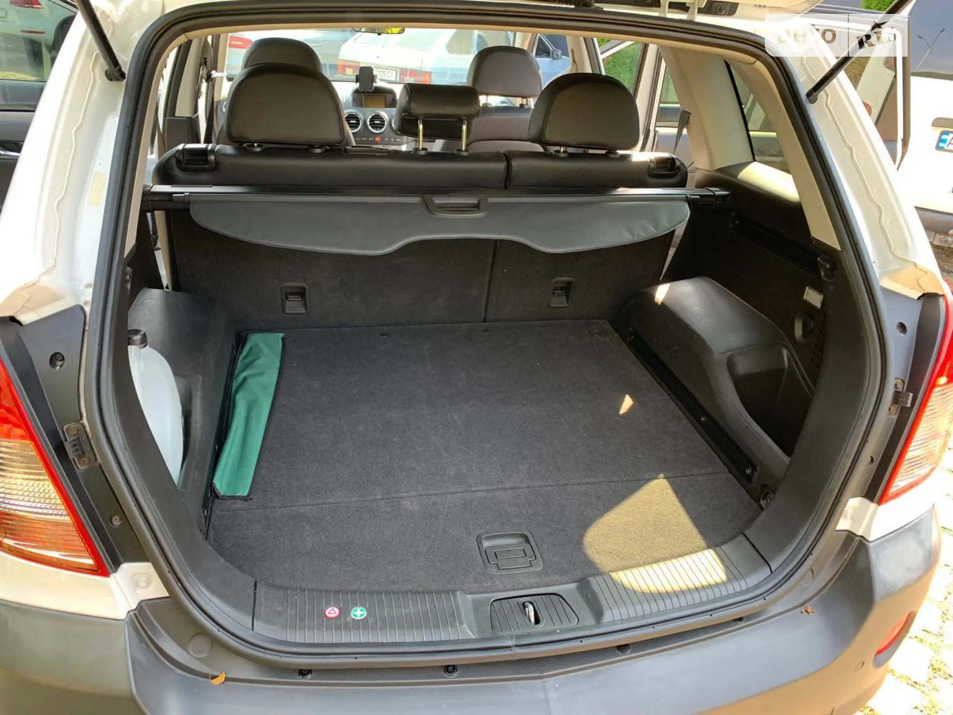 2013 Opel Antara - мініатюра 8