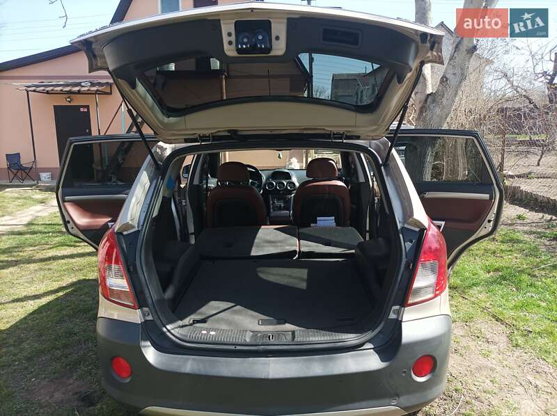 Внедорожник / Кроссовер Opel Antara 2012 в Киеве