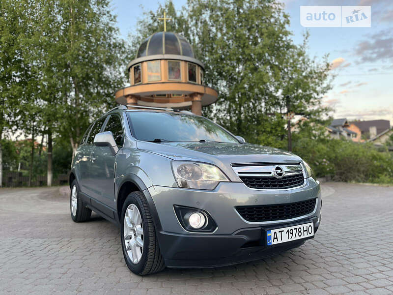 Позашляховик / Кросовер Opel Antara 2012 в Івано-Франківську
