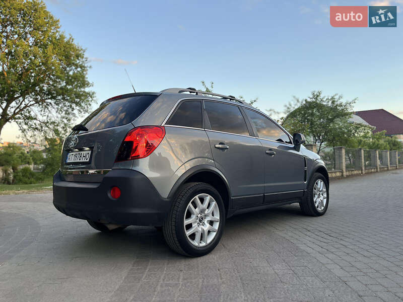 Позашляховик / Кросовер Opel Antara 2012 в Івано-Франківську