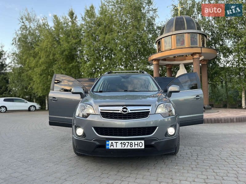 Позашляховик / Кросовер Opel Antara 2012 в Івано-Франківську