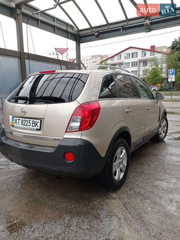 Внедорожник / Кроссовер Opel Antara 2013 в Ивано-Франковске