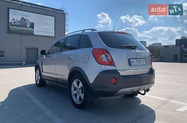 Внедорожник / Кроссовер Opel Antara 2006 в 