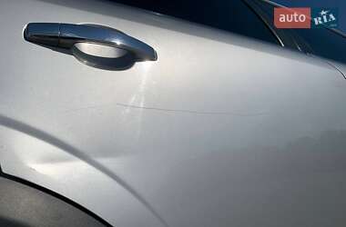 Внедорожник / Кроссовер Opel Antara 2006 в 