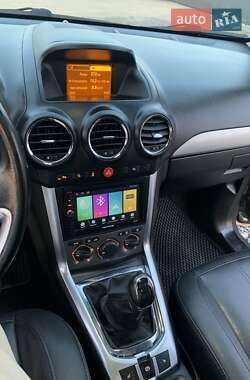 Внедорожник / Кроссовер Opel Antara 2012 в 