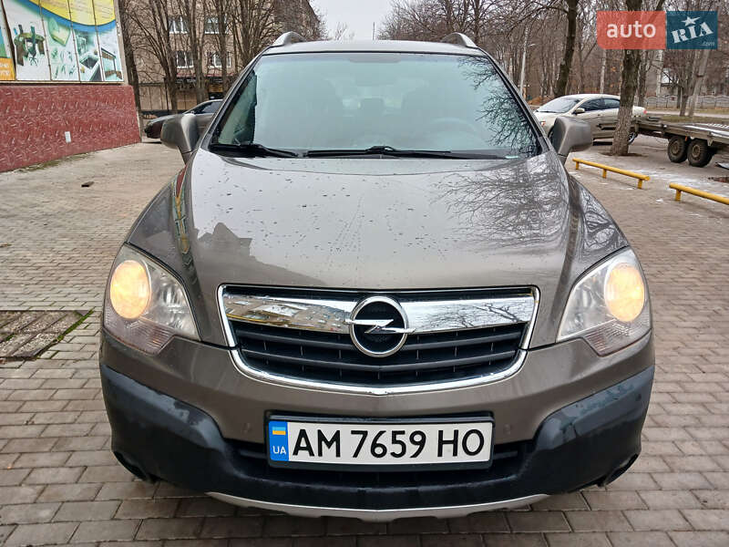 Внедорожник / Кроссовер Opel Antara 2006 в Краматорске