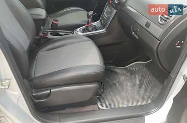 Внедорожник / Кроссовер Opel Antara 2013 в 
