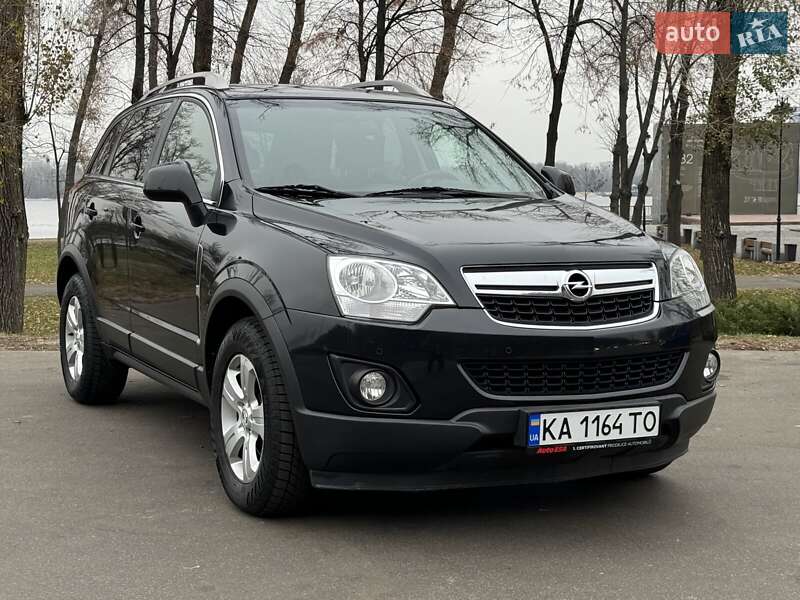 Позашляховик / Кросовер Opel Antara 2015 в Чернівцях