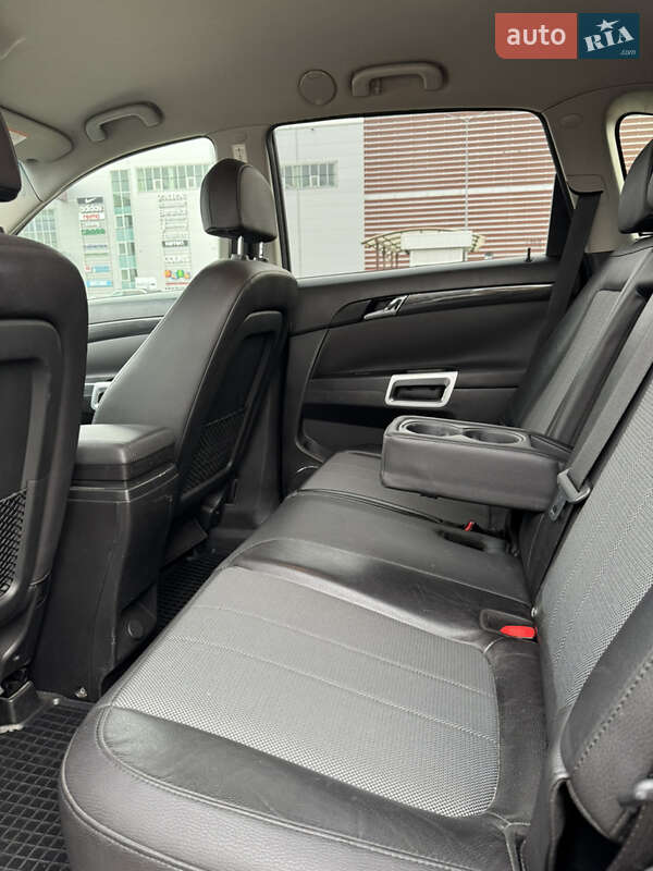 Позашляховик / Кросовер Opel Antara 2012 в Києві