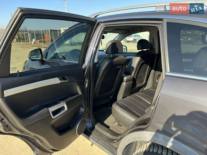 Внедорожник / Кроссовер Opel Antara 2012 в Редковцах