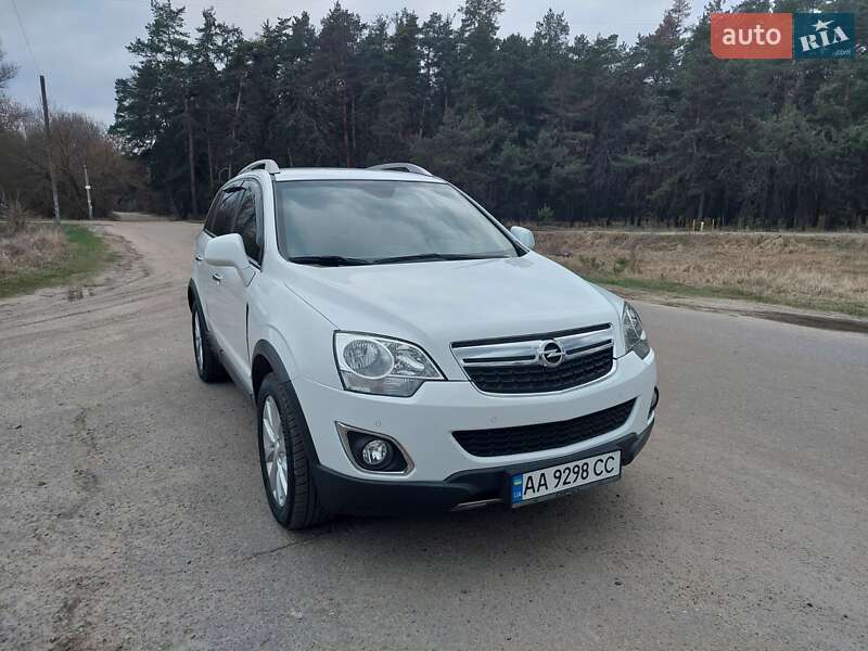Внедорожник / Кроссовер Opel Antara 2014 в 