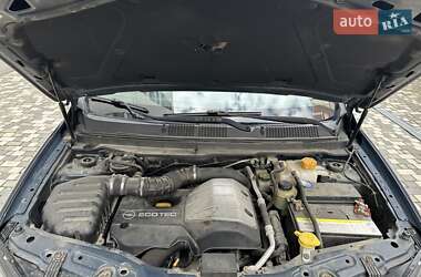 Внедорожник / Кроссовер Opel Antara 2008 в 