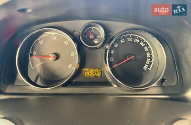 Внедорожник / Кроссовер Opel Antara 2011 в 