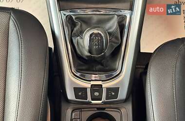 Внедорожник / Кроссовер Opel Antara 2011 в 